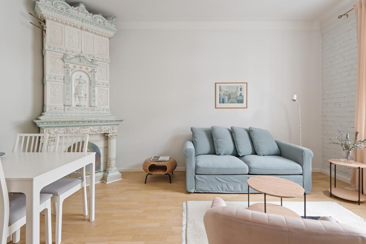 Wehost Fabulous 2Br In Prestigious Punavuori @Iso Roobertinkatu 26 Helsinki Exterior photo